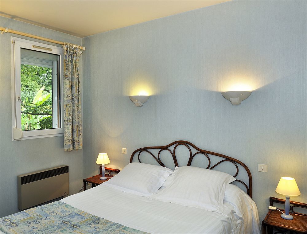 Ariane Hotel Joué-lés-Tours Luaran gambar